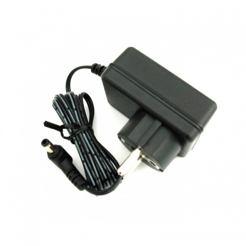 Блок питания Avaya для телефонов 1600 и J100 серии In 220V/Out 5W и 5В/черный (700513357)